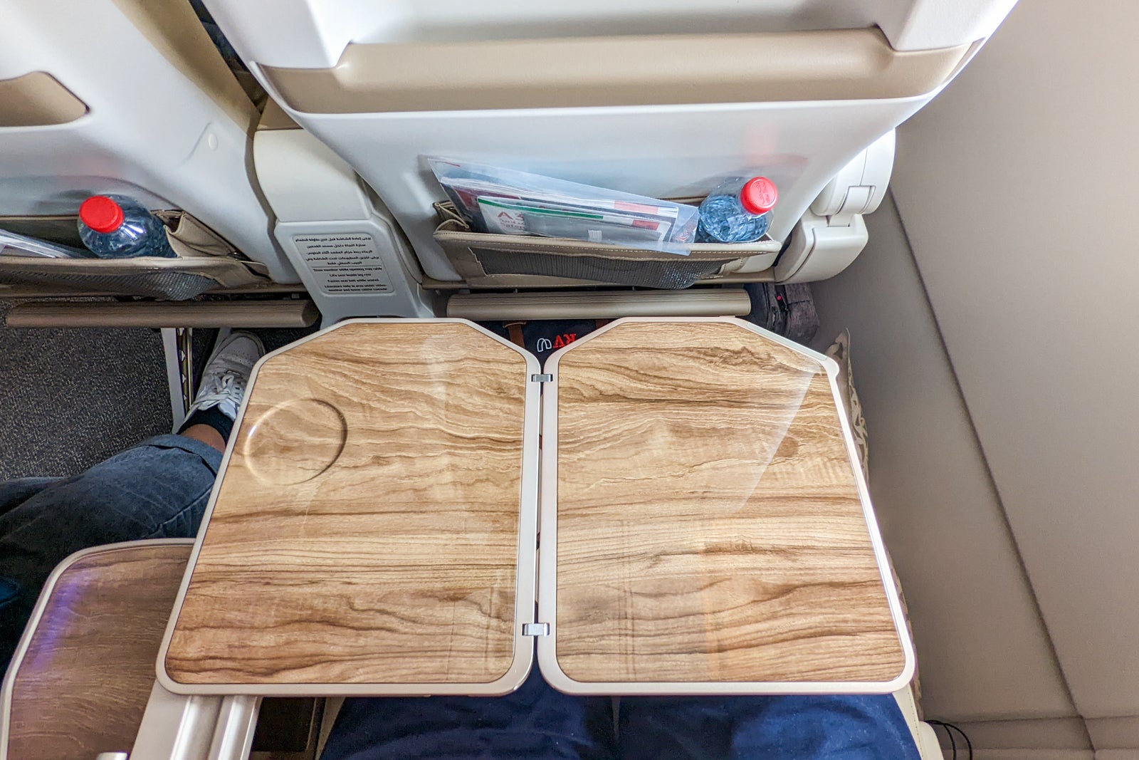 Just Enough Bling A Review Of Emirates New Premium Economy On The