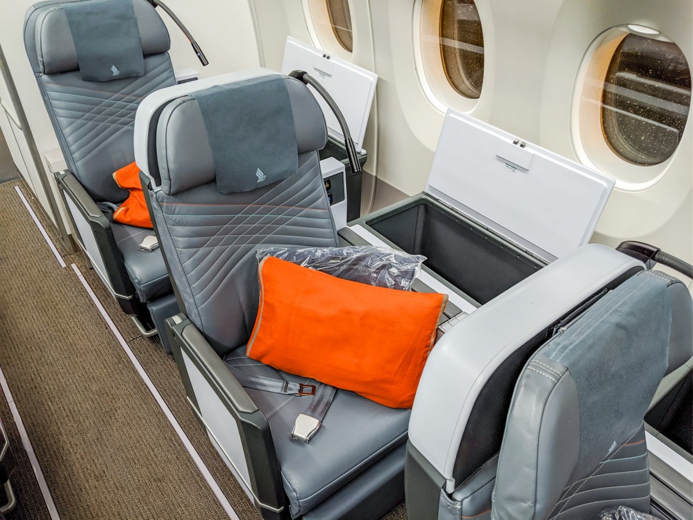 What Are The Best Seats In Premium Economy