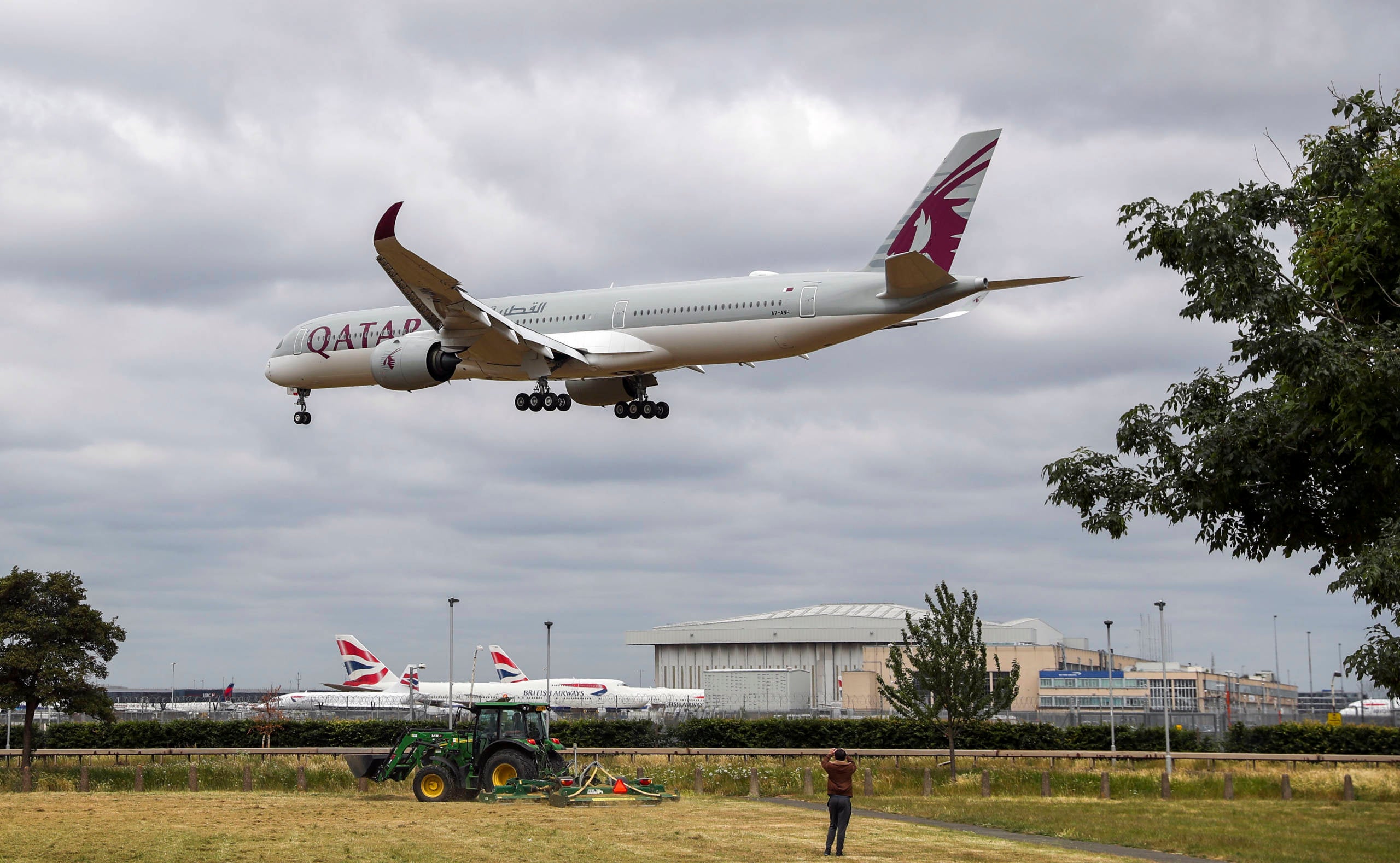 Qatar Airways returns to Heathrow Terminal 4 this month