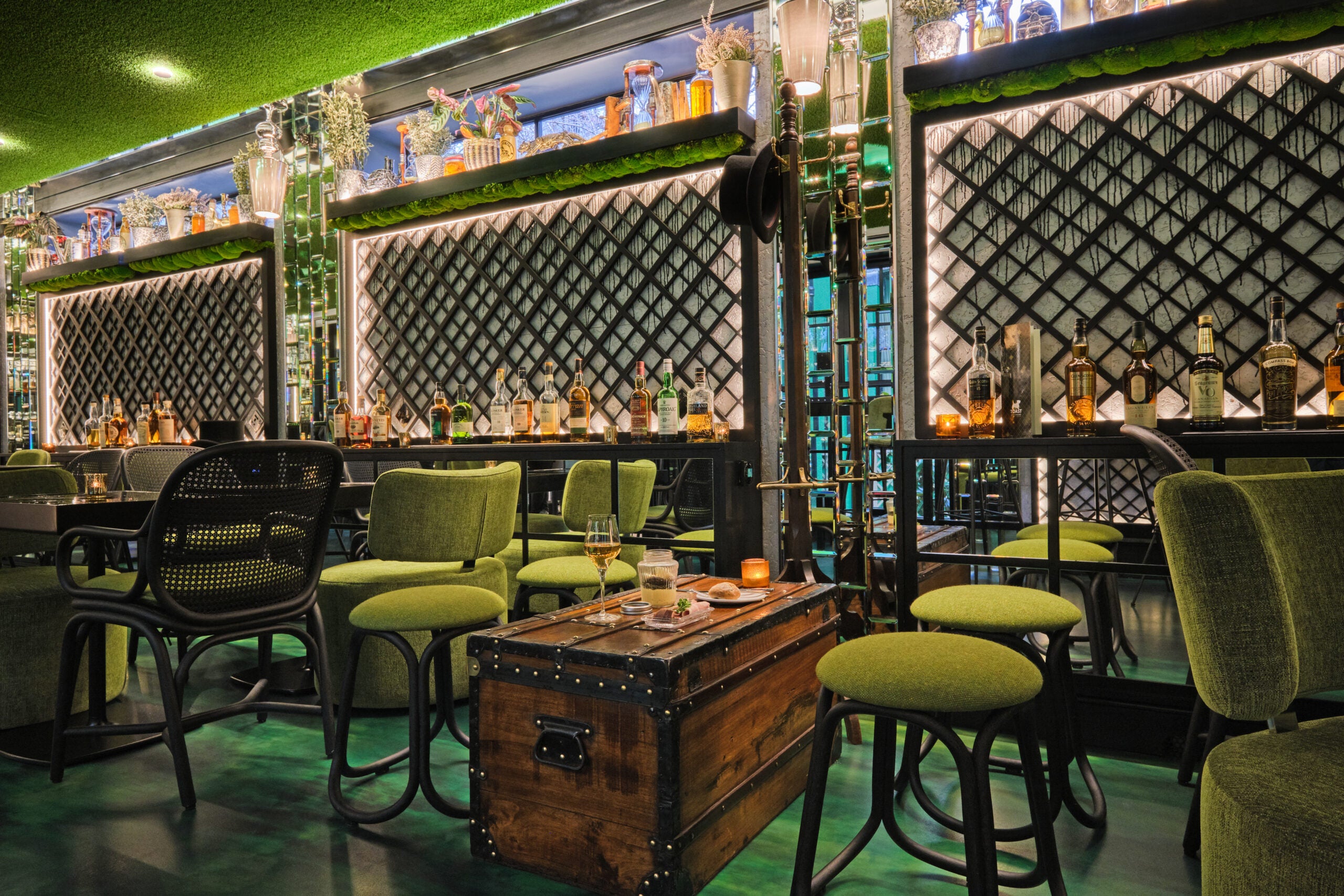 5 fabulous London hotels for New Year&#039;s Eve