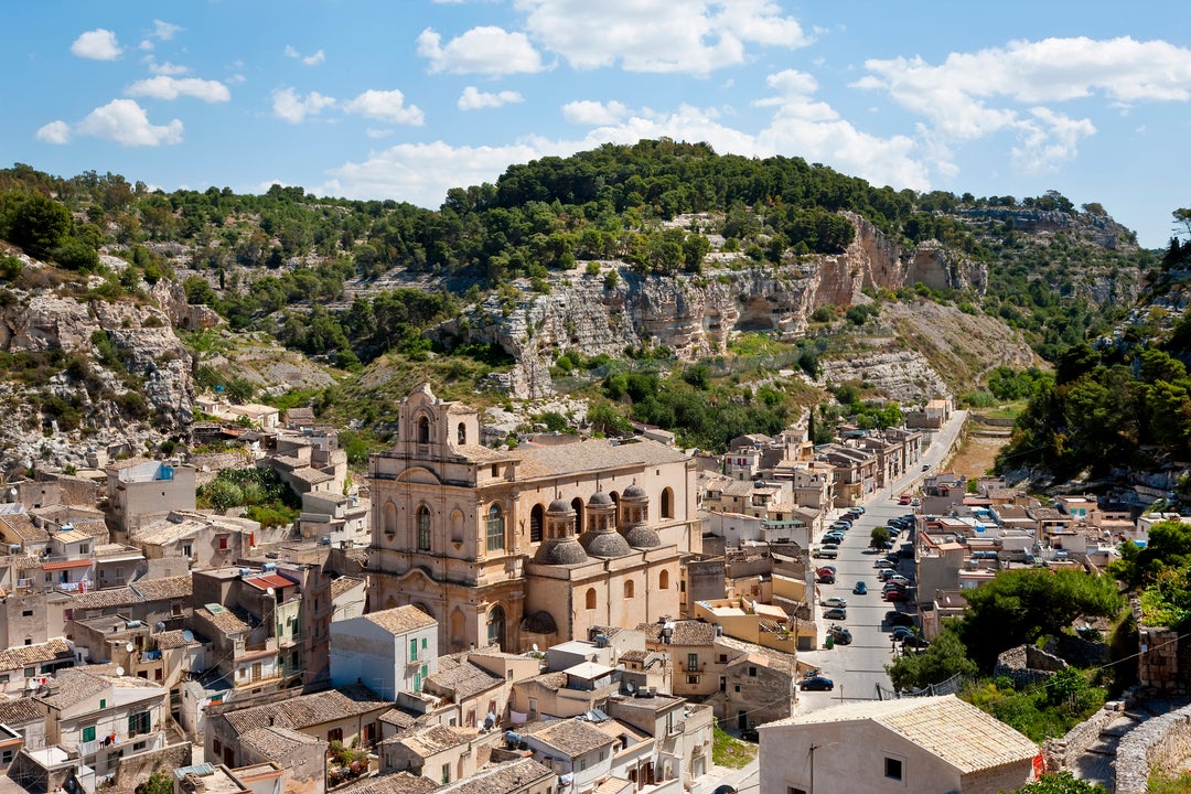 13 most beautiful villages and towns in Sicily - The Points Guy