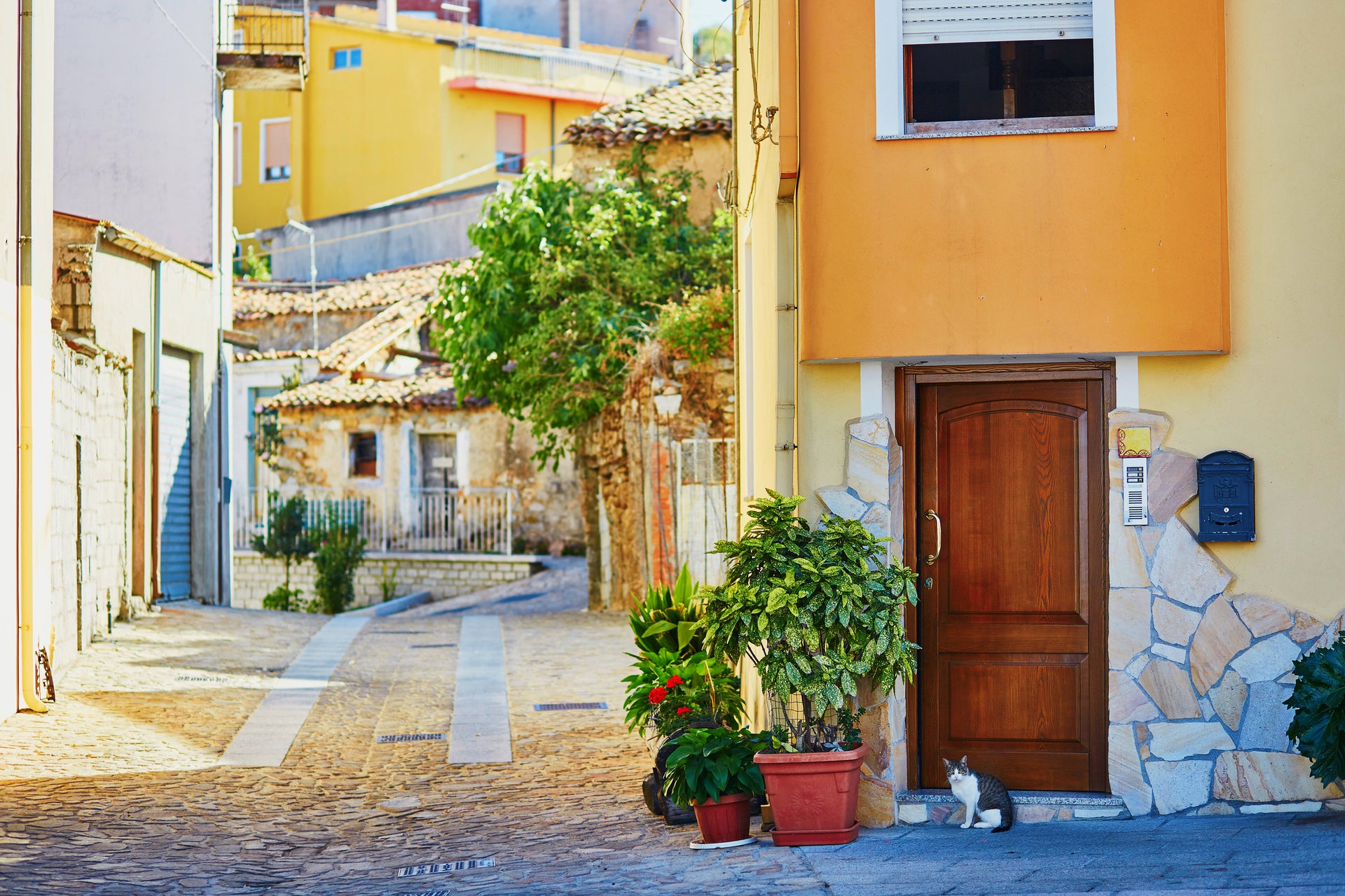 12 of the most beautiful towns and villages in Sardinia - The Points Guy