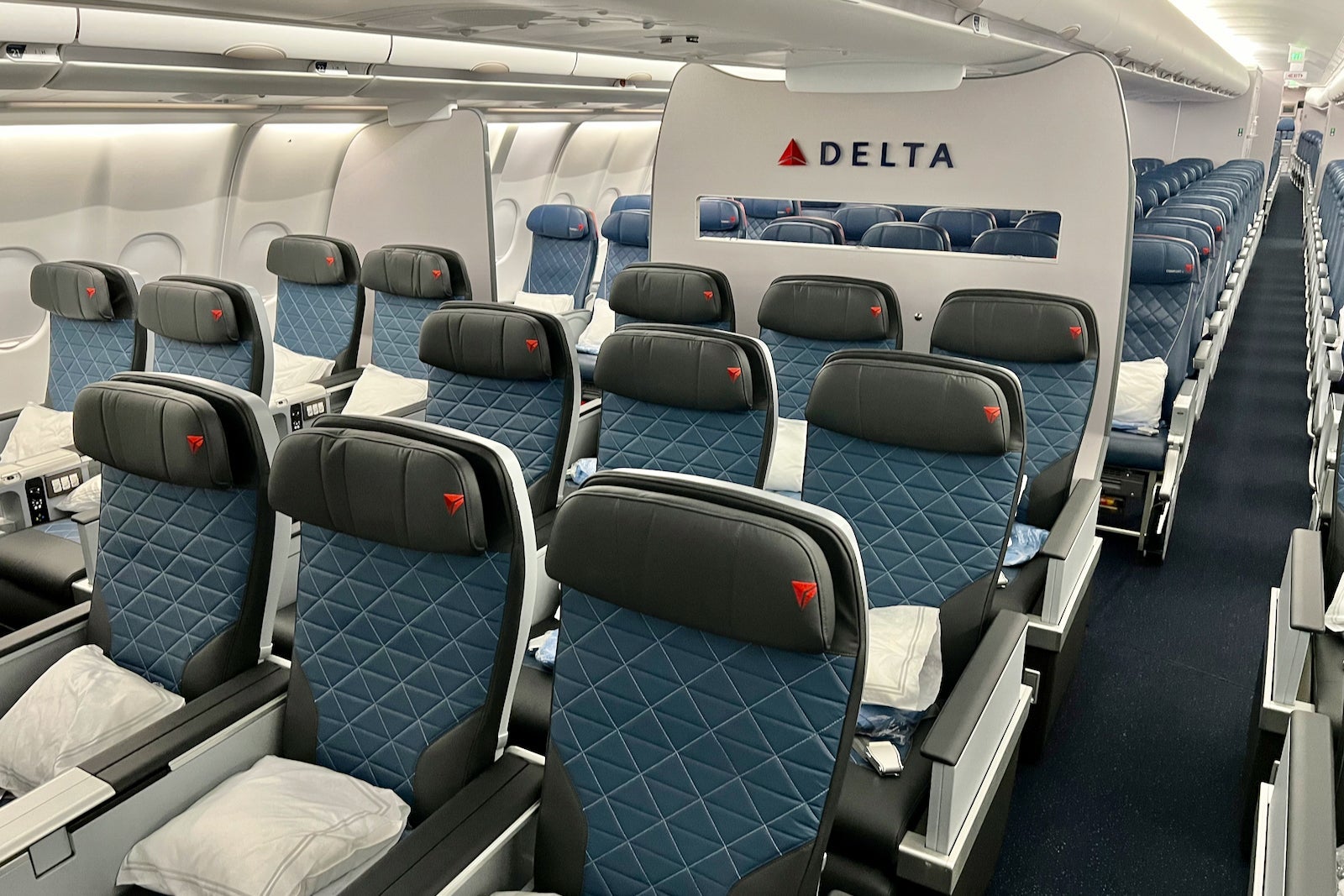 Inside Delta’s retrofitted Airbus A330 with fancy cabin upgrades