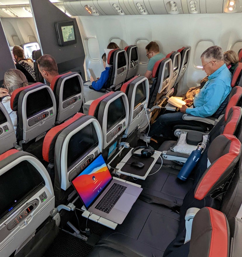 why-i-swear-by-daytime-flights-from-new-york-to-london-in-any-cabin