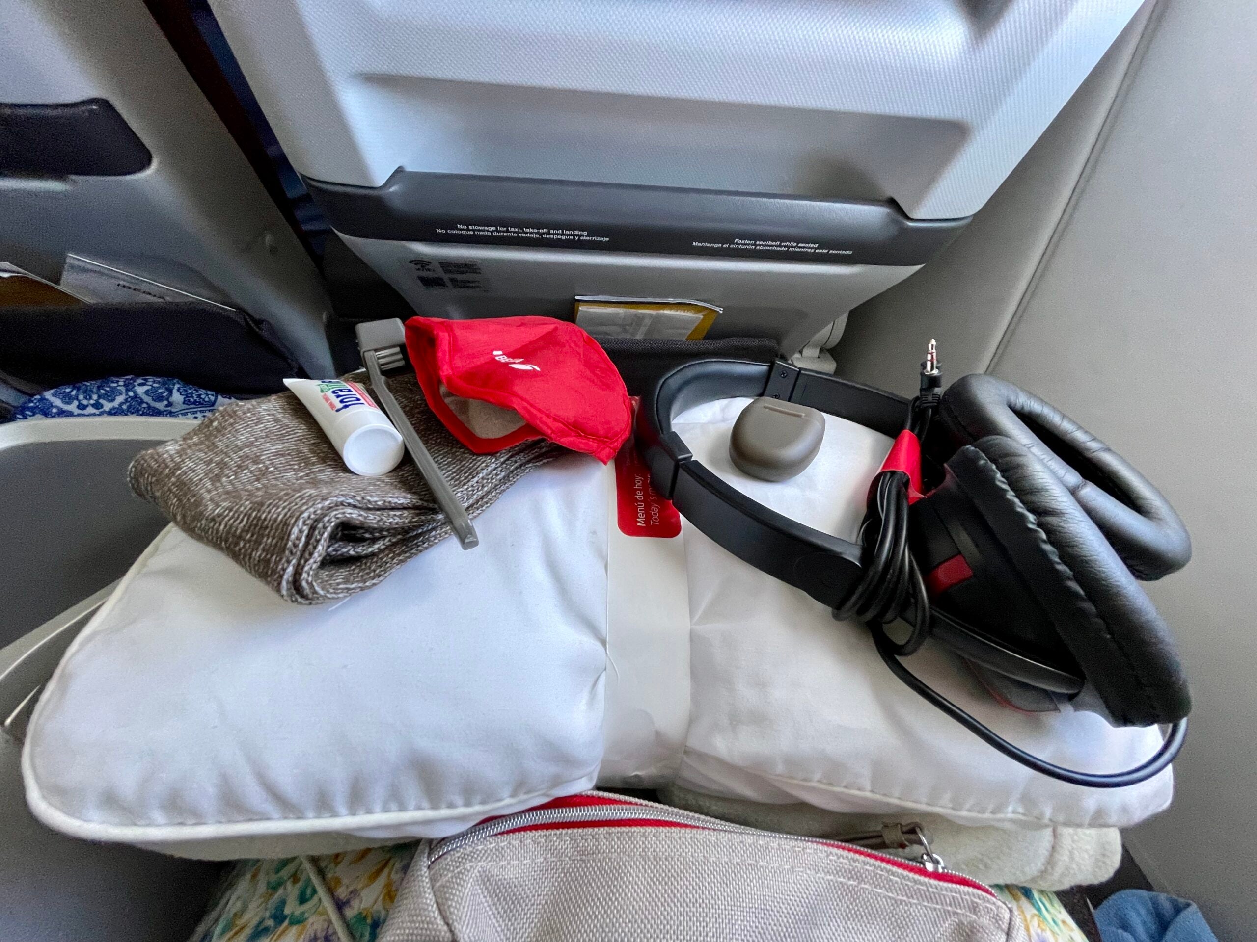 contents of amenity kit