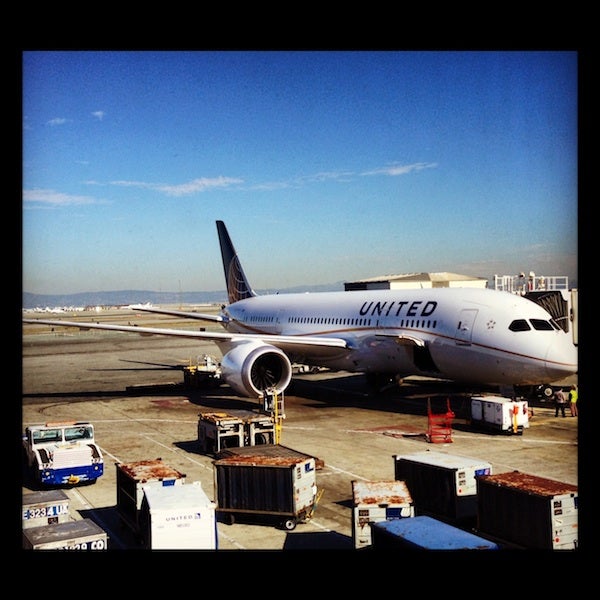 United B787