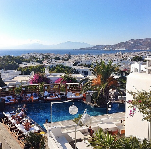 hotel-belvedere-mykonos-pool-aegean-sea