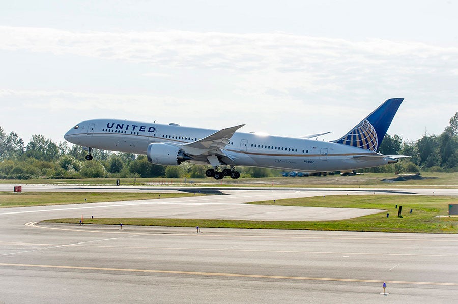 United Dreamliner 787-9