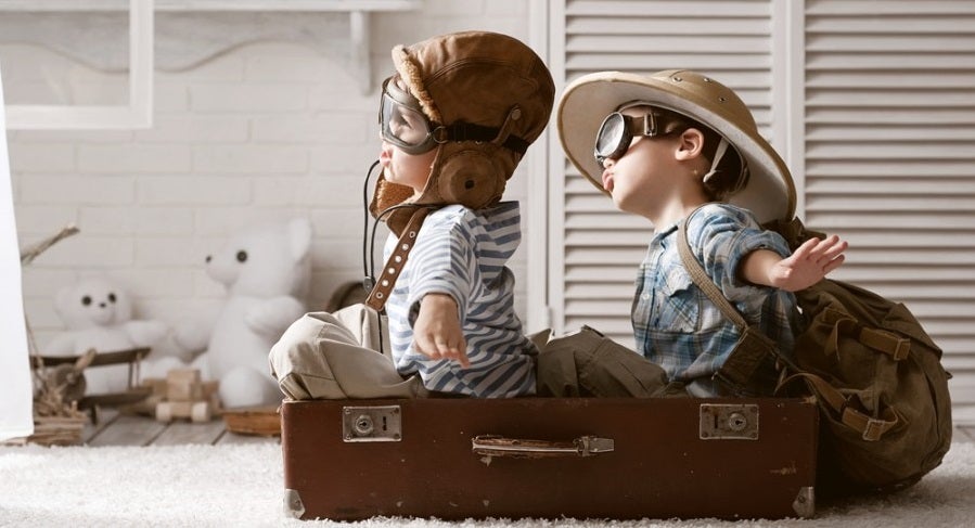 Companion flying kids featured shutterstock 184331537