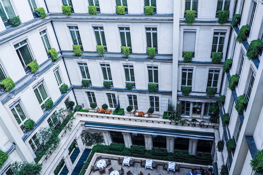 Hotel Review Park Hyatt Paris Vend Me Using Hyatt Points   Courtyard As Smart Object 1 