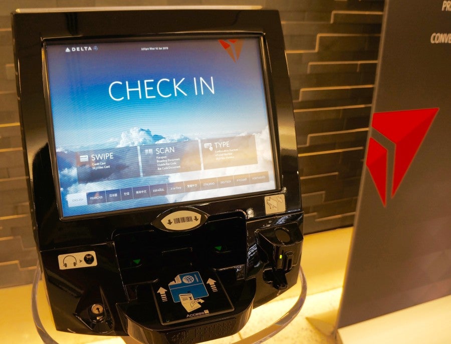 Delta Unveils New Private CheckIn Lounge at LAX