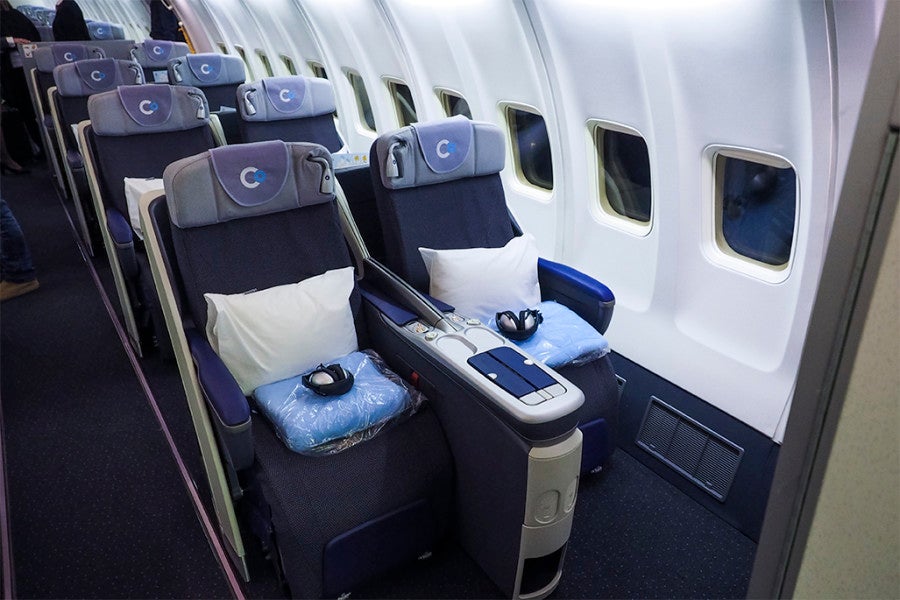 Flight Review La Compagnie Business Class, Newark to Paris The