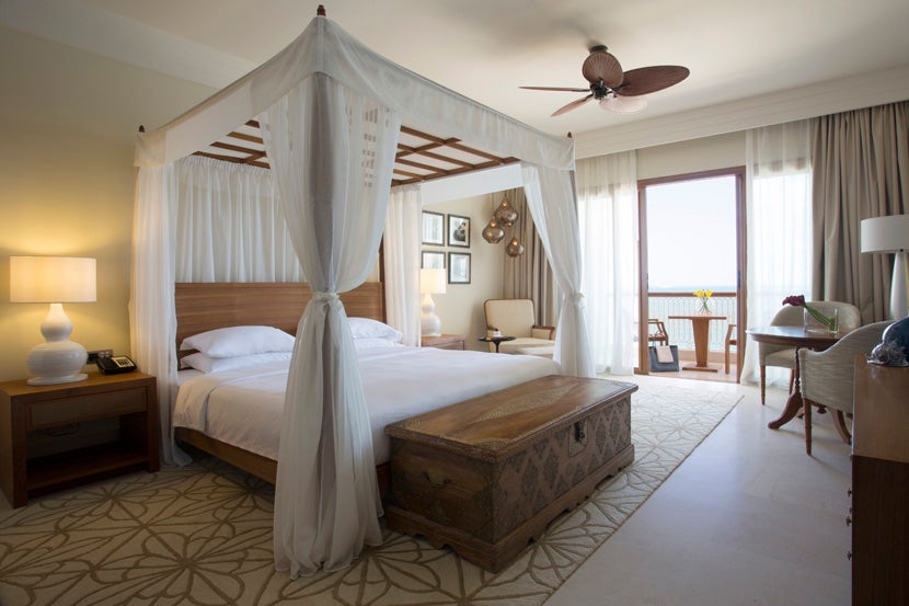 5 sunny vacation destinations to dream about on this freezing winter