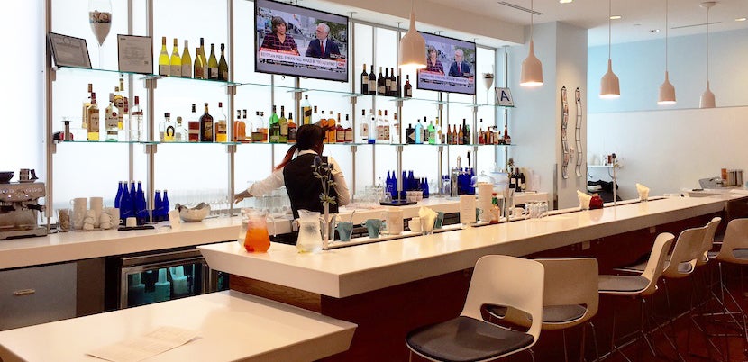 Review Airspace Lounge At New York Jfk S Terminal 5 The Points Guy