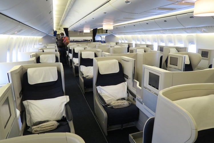 Review: British Airways 777-200 Club World Business Class - The Points Guy
