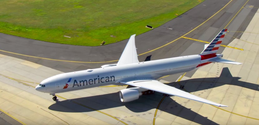 american airlines 777-300er featured
