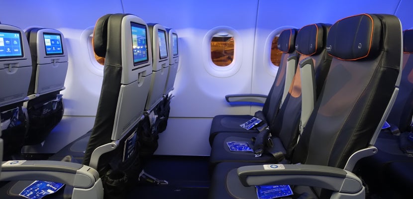 JetBlue A321 Featured