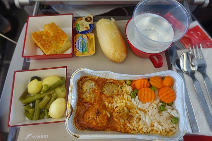 Review: Iberia (A330-300) Economy From Madrid to Boston