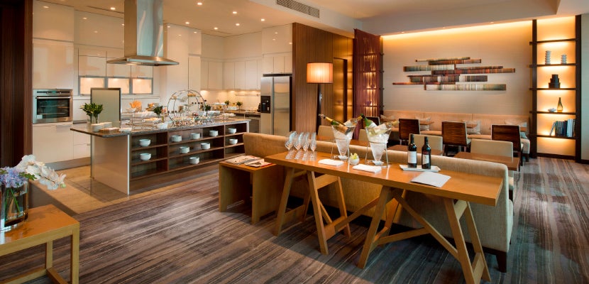 conrad tokyo executive lounge featured