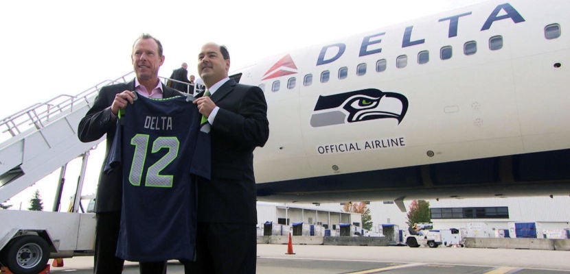 Delta 12Status brings back priority boarding to Seahawks fans