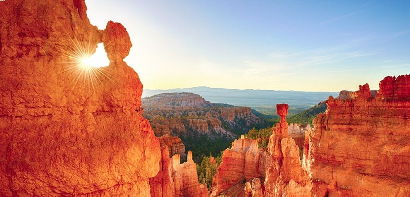 IMG Bryce Canyon national park rock window featured shutterstock 410095969