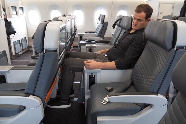 Where to Sit in Singapore Airlines' A350: Premium Economy - The Points Guy