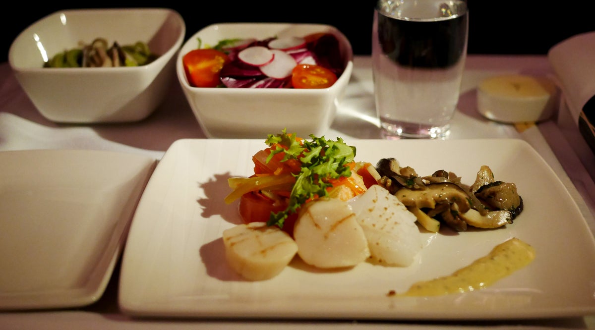 5 Ways to Improve Your Airline Meal, From a Flight Attendant - The ...