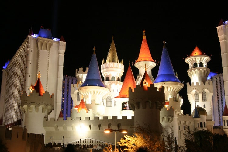 8 Hotels With the Most Ridiculous Resort Fees The Points Guy