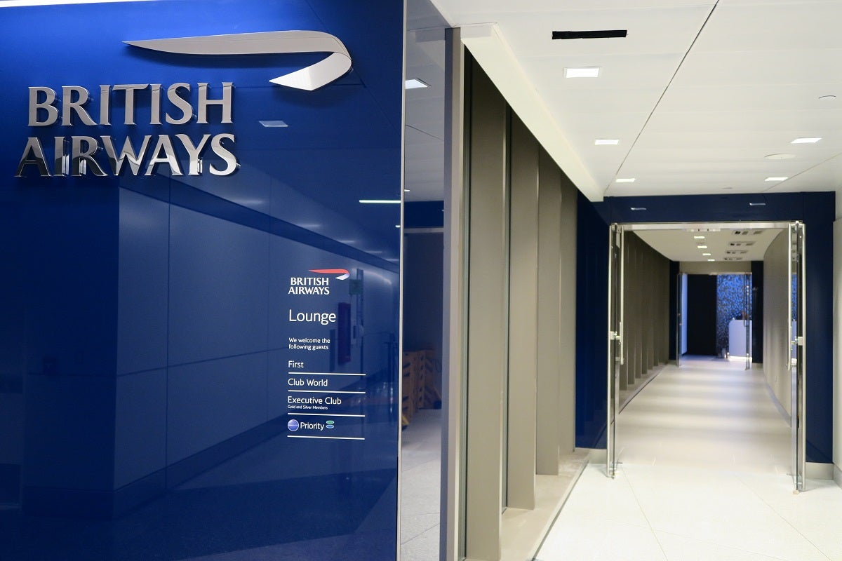 British Airways BOS Terminal E lounge - entrance