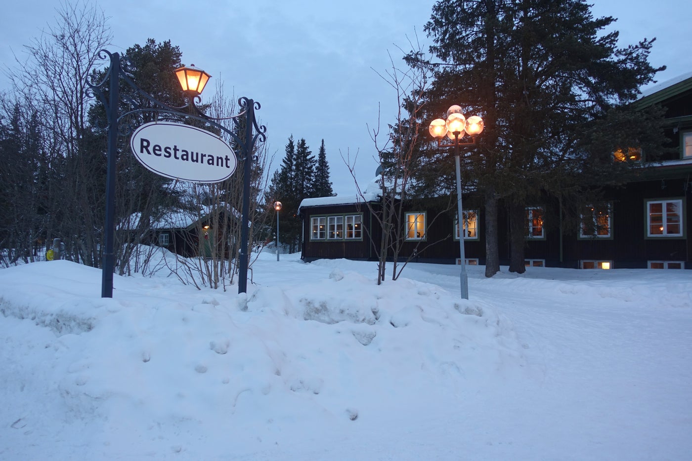 Hotel Review A "Cold Room" at the Icehotel in Sweden