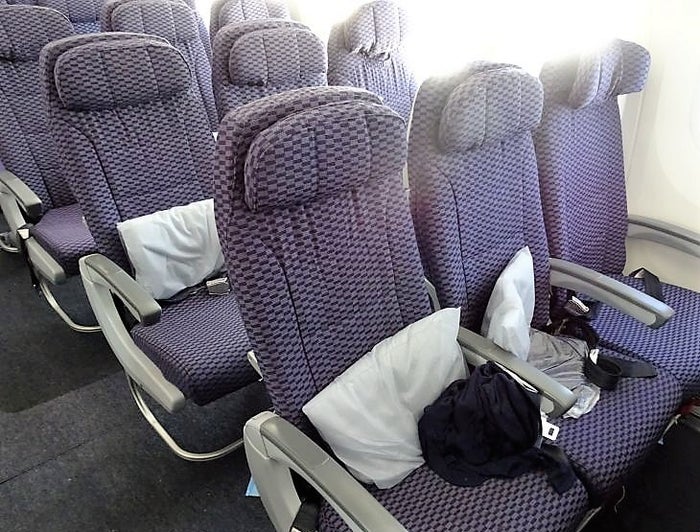 Flight Review United (B7879) Economy Plus, Tokyo to LAX