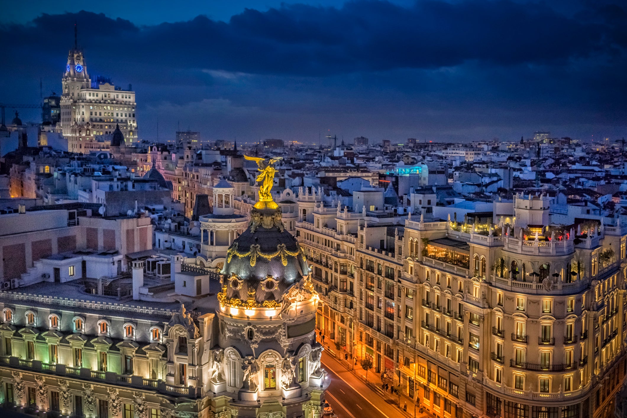Deal Alert: US to England and Madrid From $411 Round-Trip