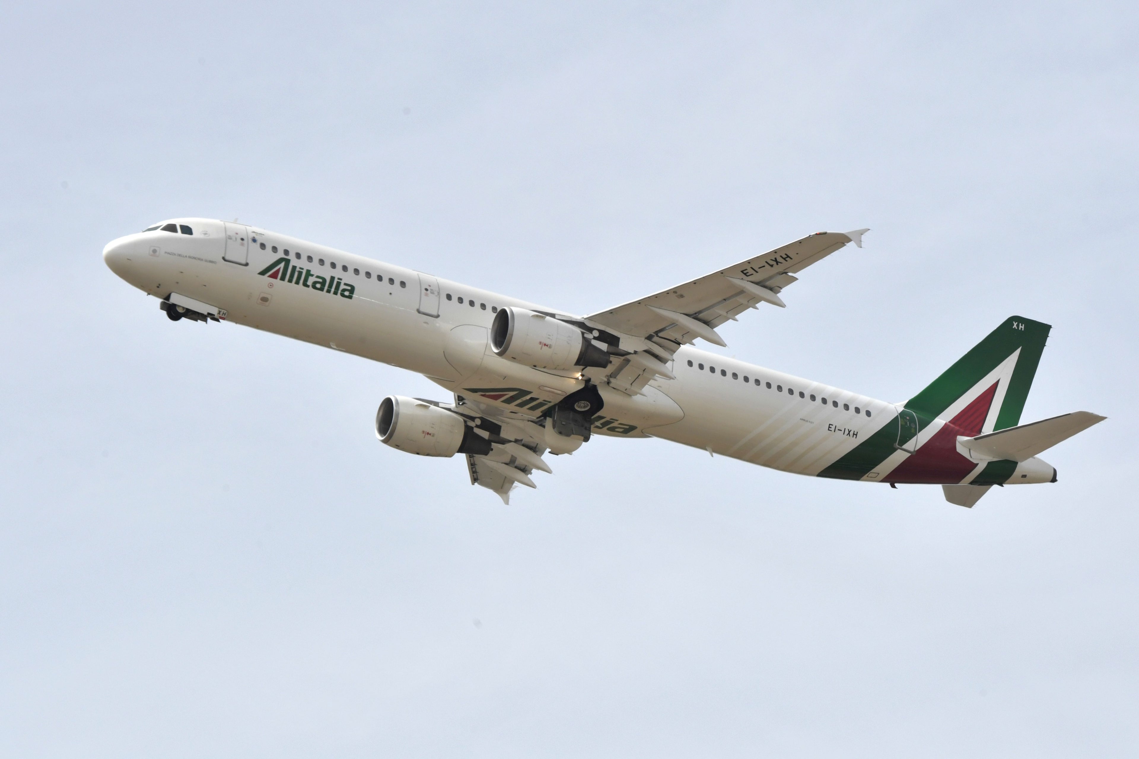 ITALY-TRANSPORT-AVIATION-ALITALIA