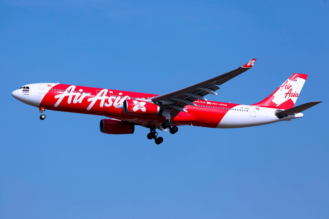 HS-XTB_-_Thai_AirAsia_X_-_Airbus_A330-343_-_ICN_(16647647279)
