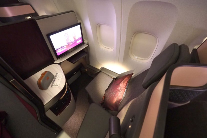 The ultimate guide to Qatar Qsuites The Points Guy