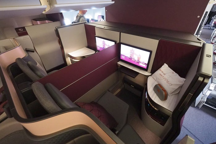 Review: Qatar Airways (777-300ER) Qsuite Business Class