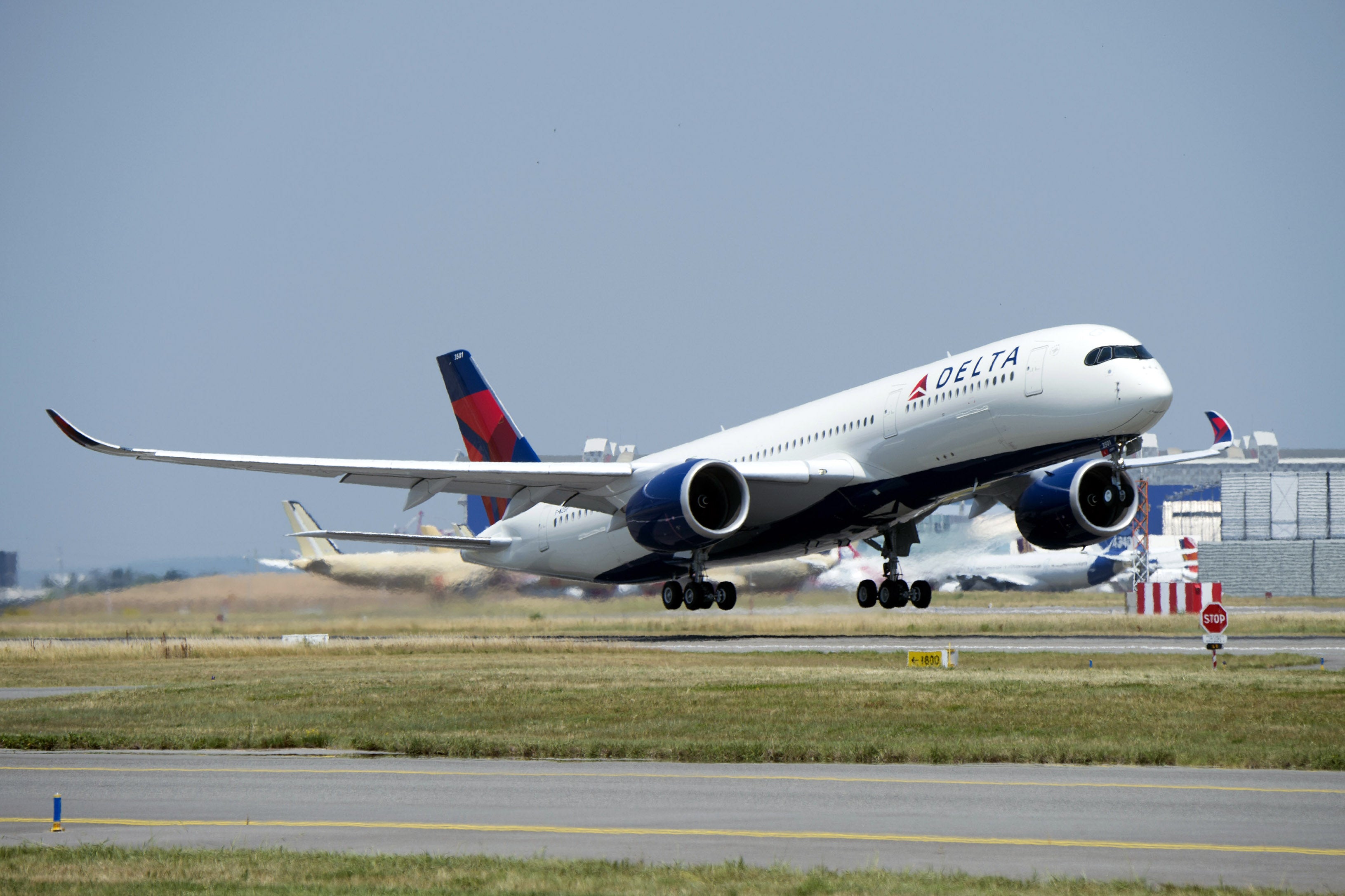 Delta A350 takeoff