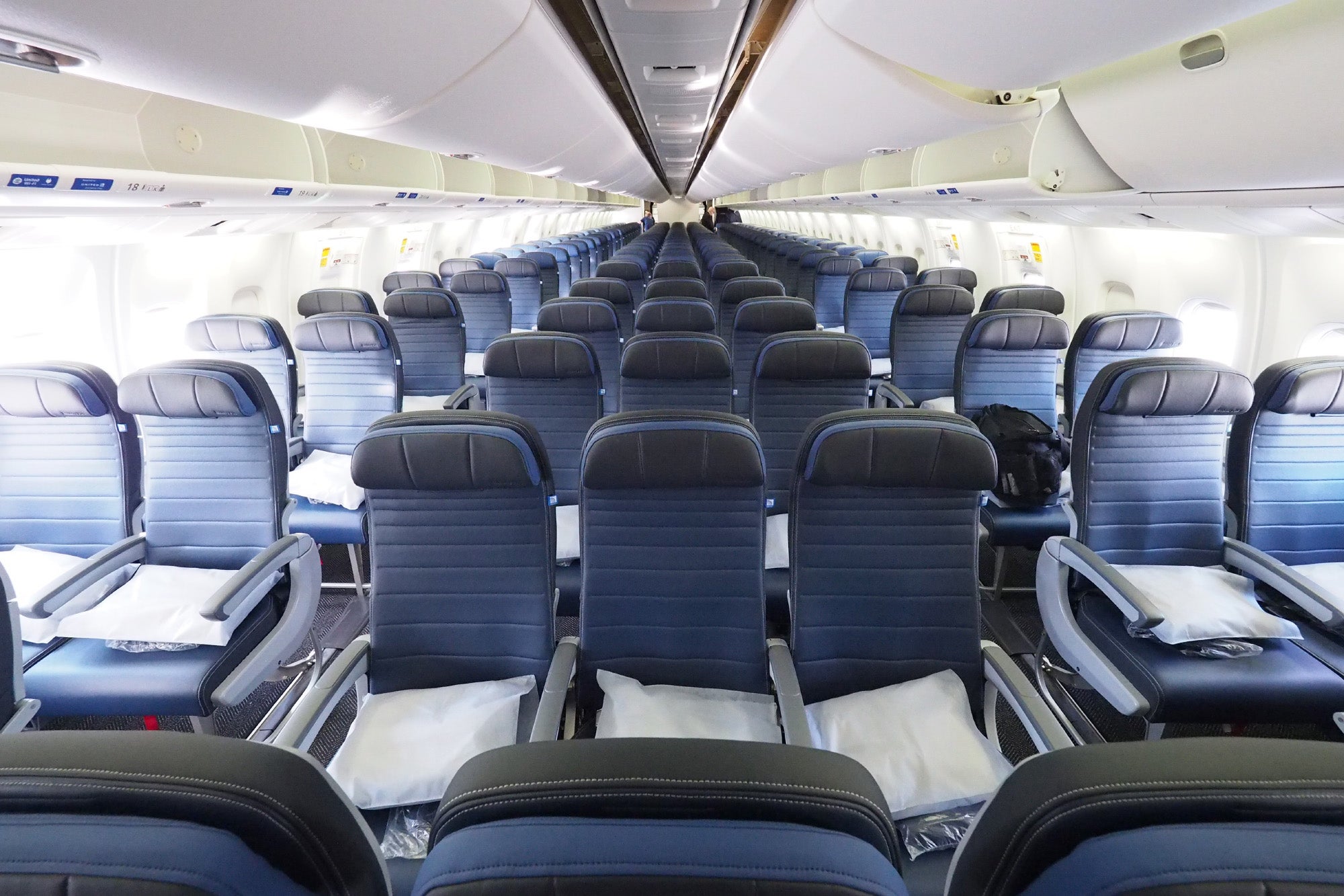 Where To Sit When Flying United's 767-300ER: Economy