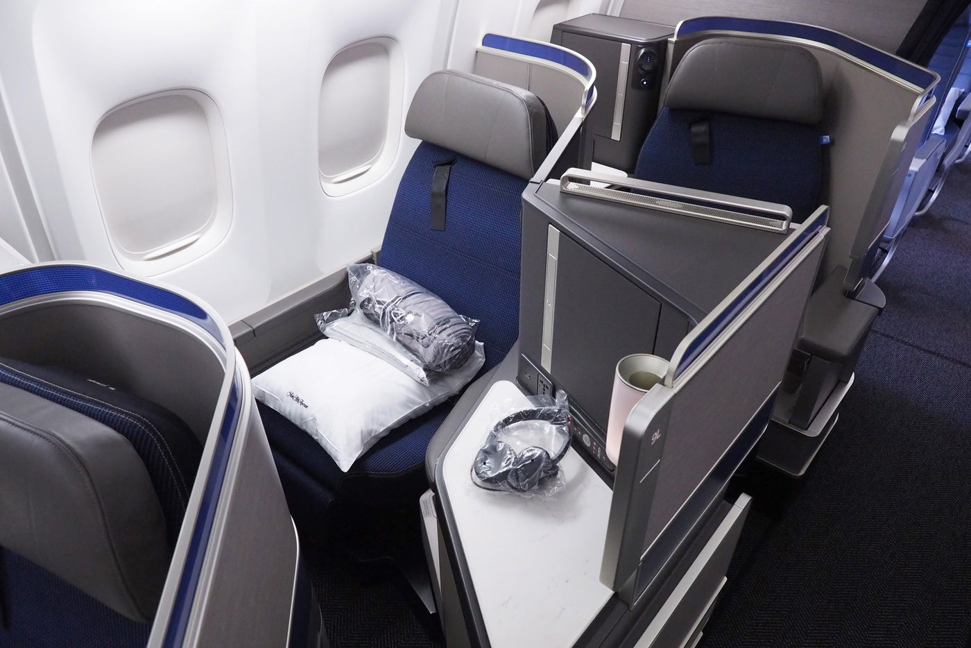 United Boeing 767 Business Class Seats