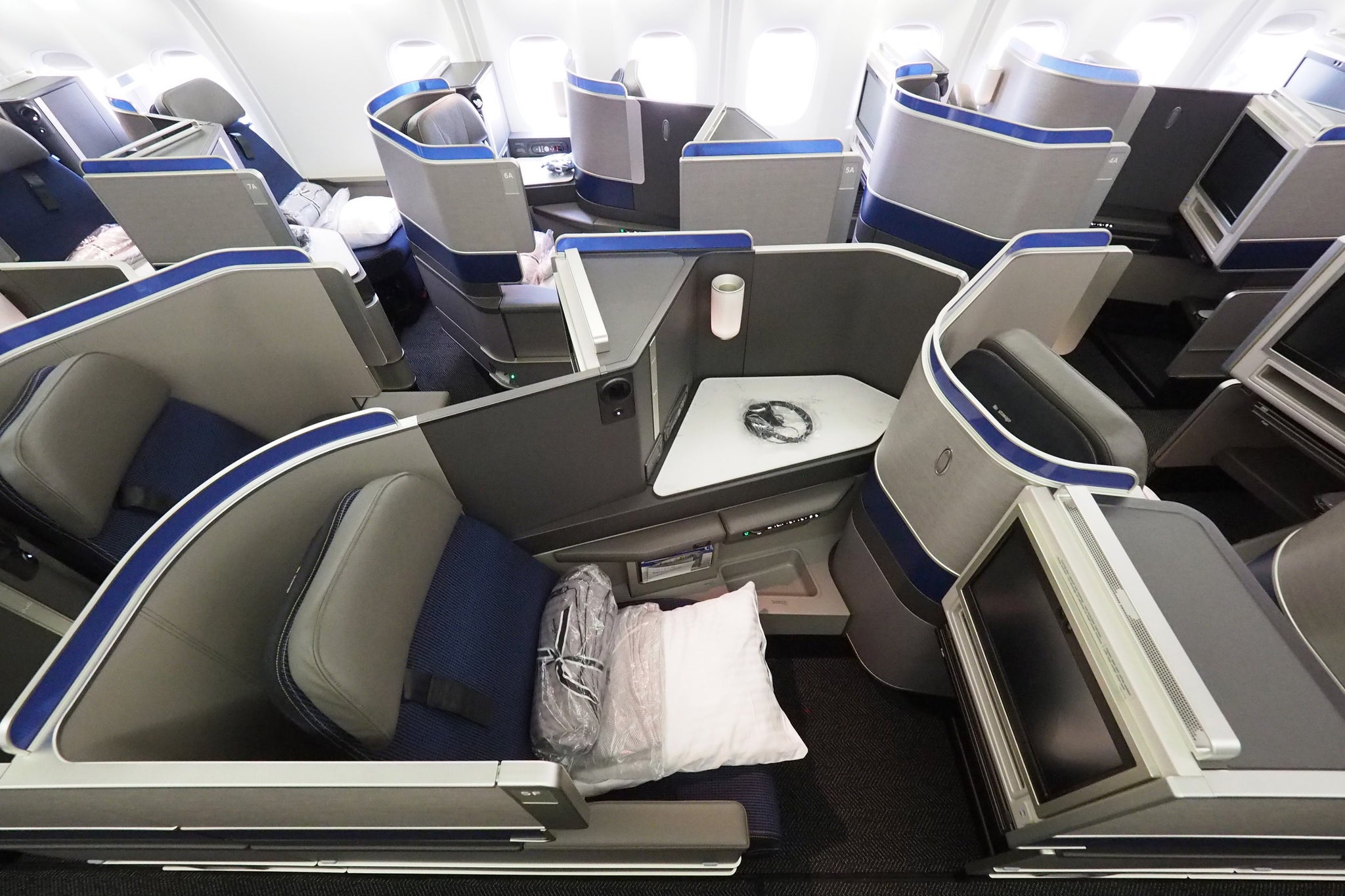 Stacking the upgrade odds; How to find the elusive empty business class ...