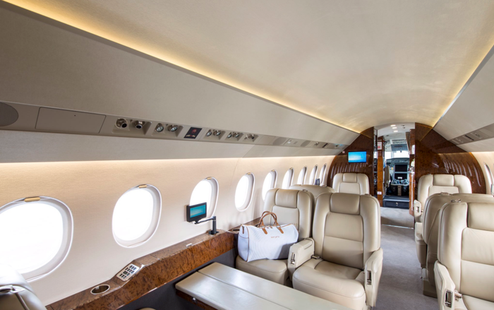 El interior de uno de los aviones más grandes de NetJets (NetJets)' largest planes (NetJets)