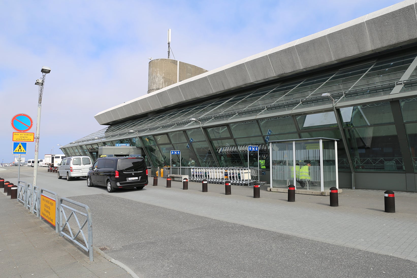 Review Icelandair (767300ER) Economy, Reykjavik to JFK The Points Guy