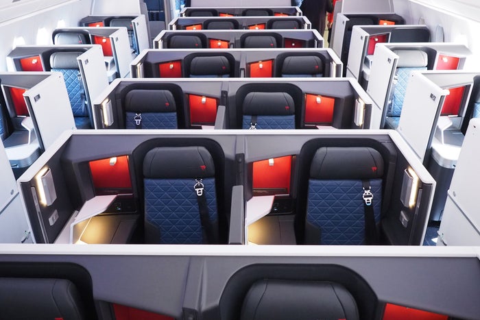 Where to Sit on Delta's Airbus A350: Delta One Business Class