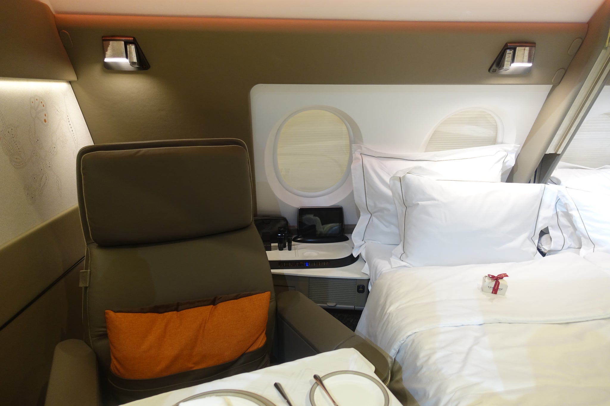 Here Are Singapore Airlines Stunning New A380 Suites The Points Guy