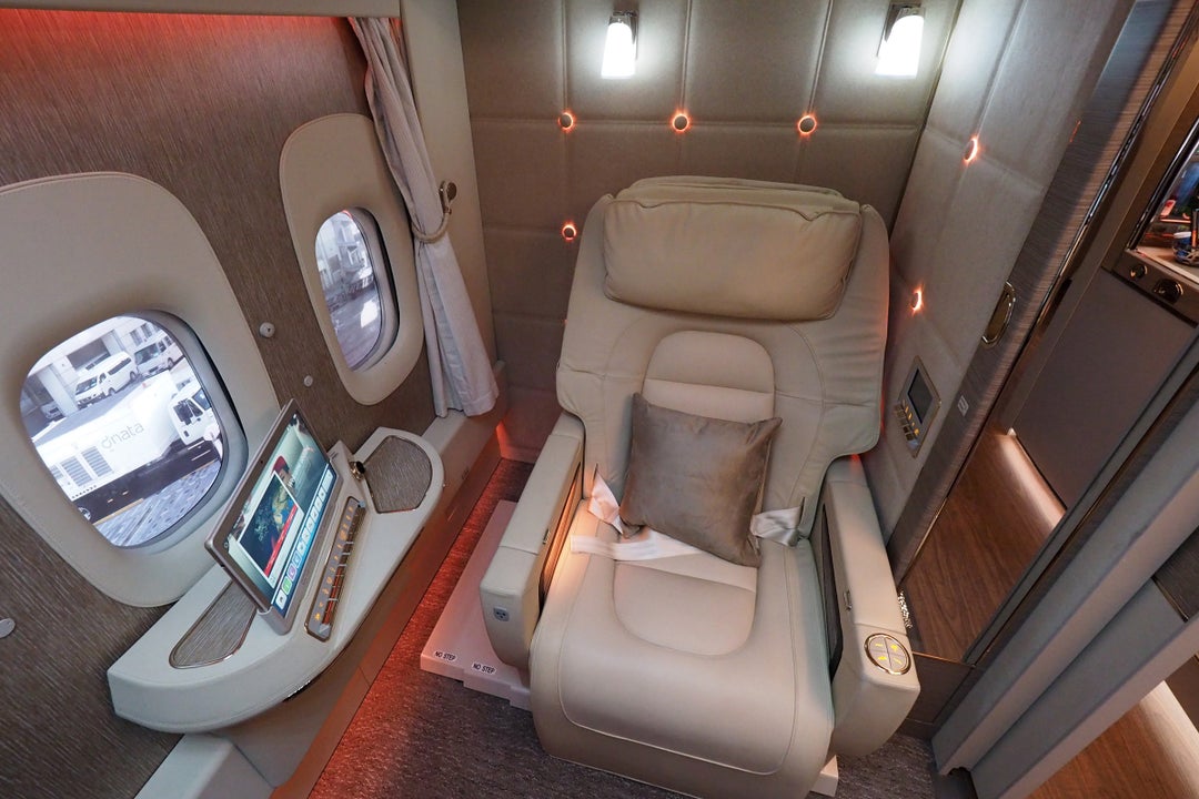 Flying in style The best programs for booking Emirates awards The
