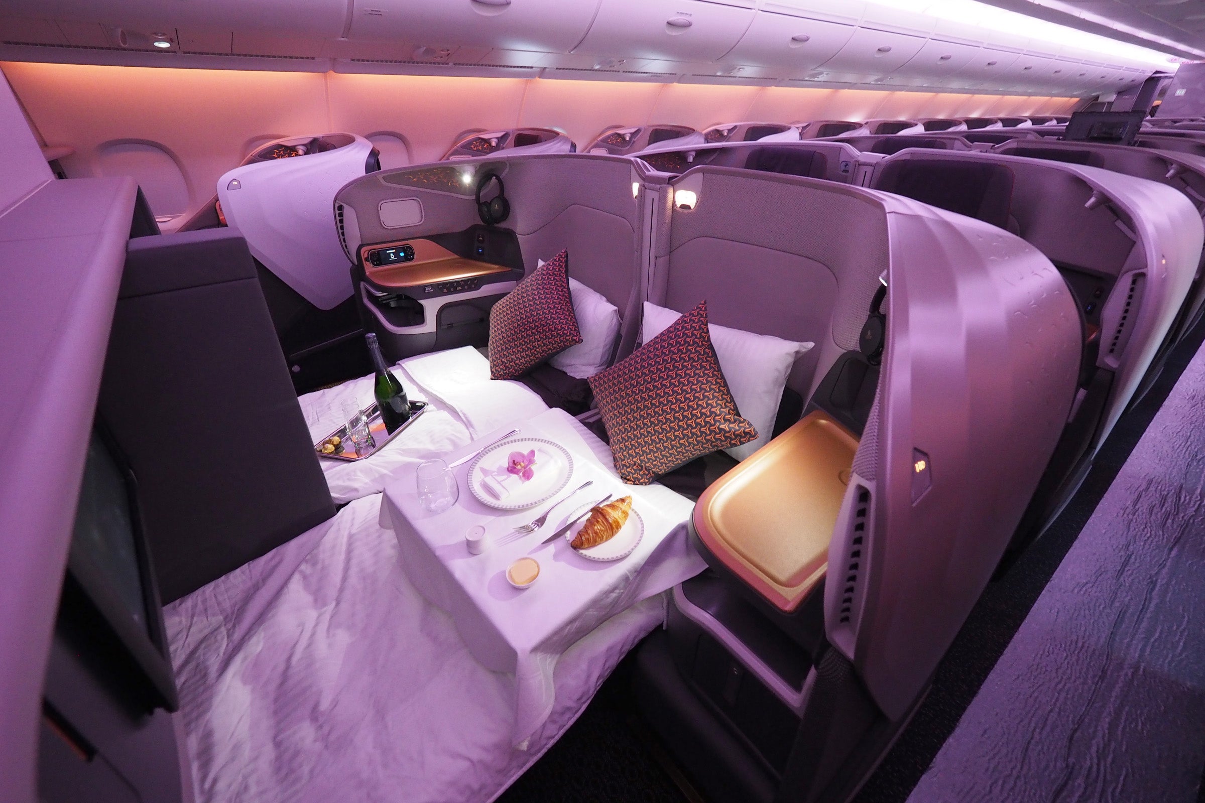 Singapore Airlines New A380 Business Tour