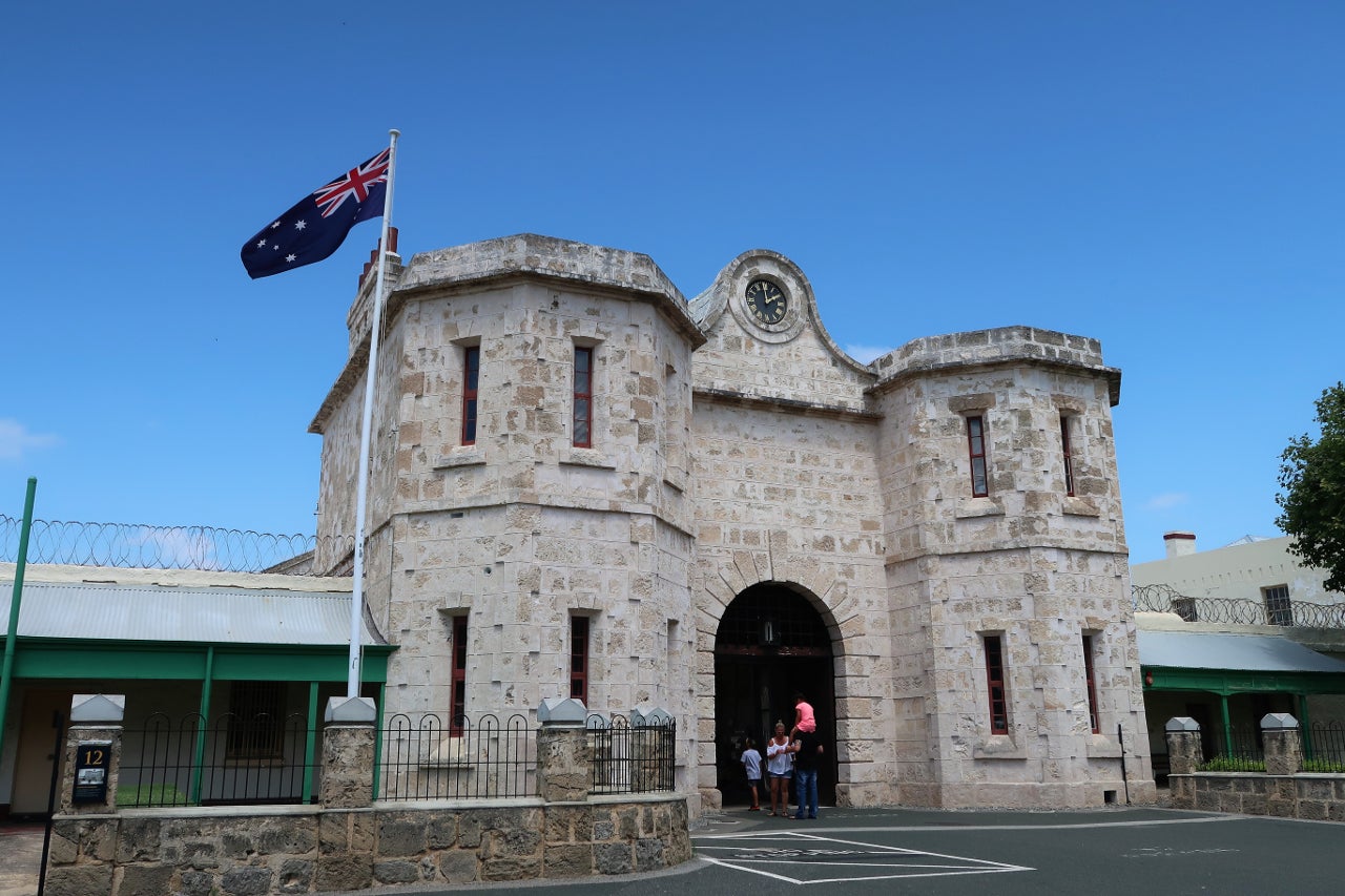 fremantle prison night tunnel tour