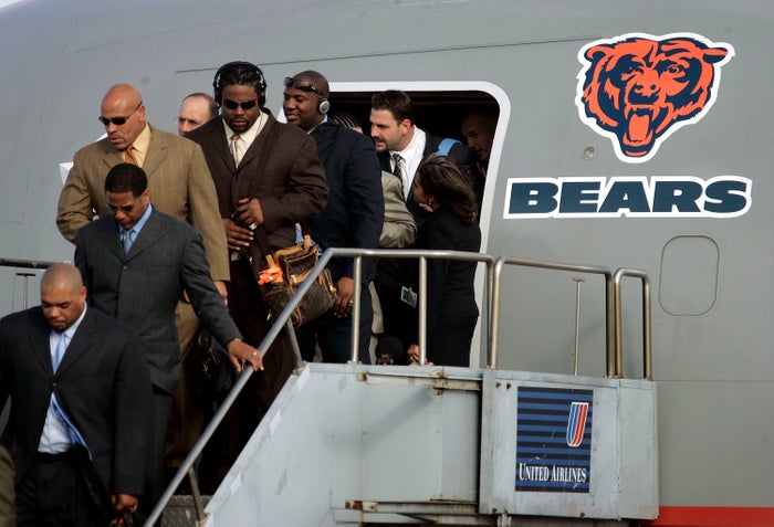 How Do NFL Teams Fly 