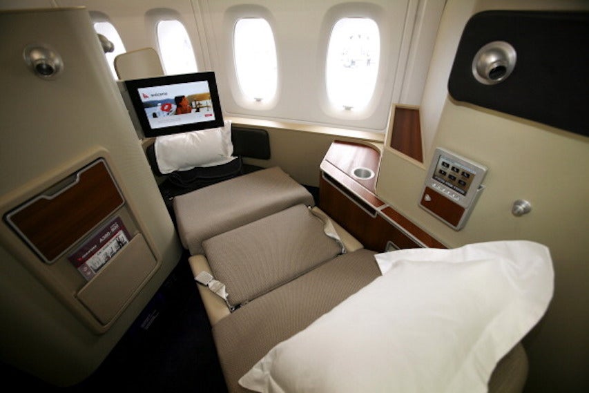 The Best A380 First Class Options and How to Redeem Miles to Fly Them