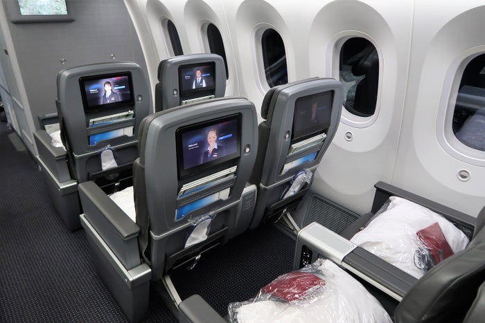 Kuva American Airlines 787-9 premium economystä jt Genter / the Points Guy.